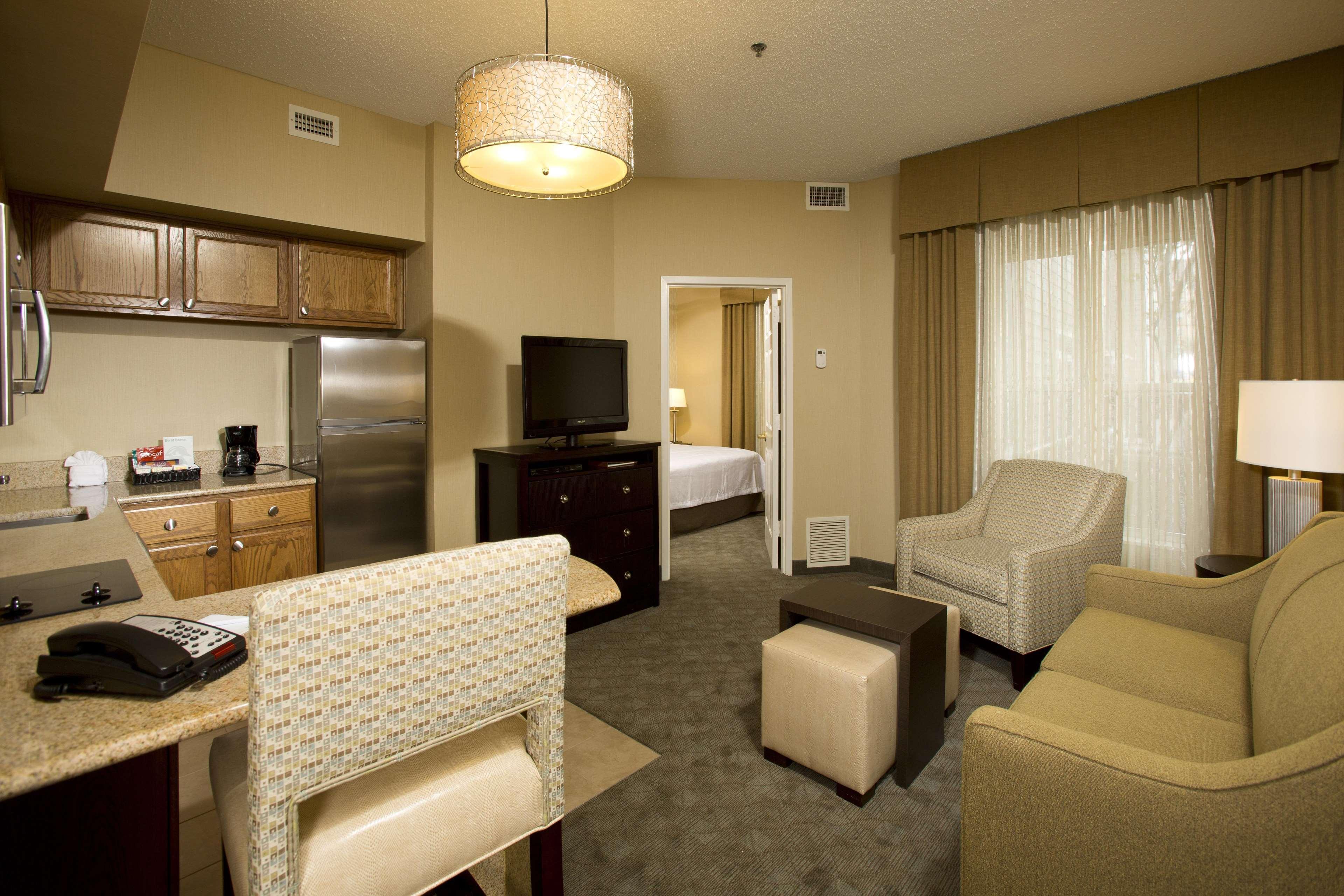 Homewood Suites By Hilton Alexandria Ngoại thất bức ảnh