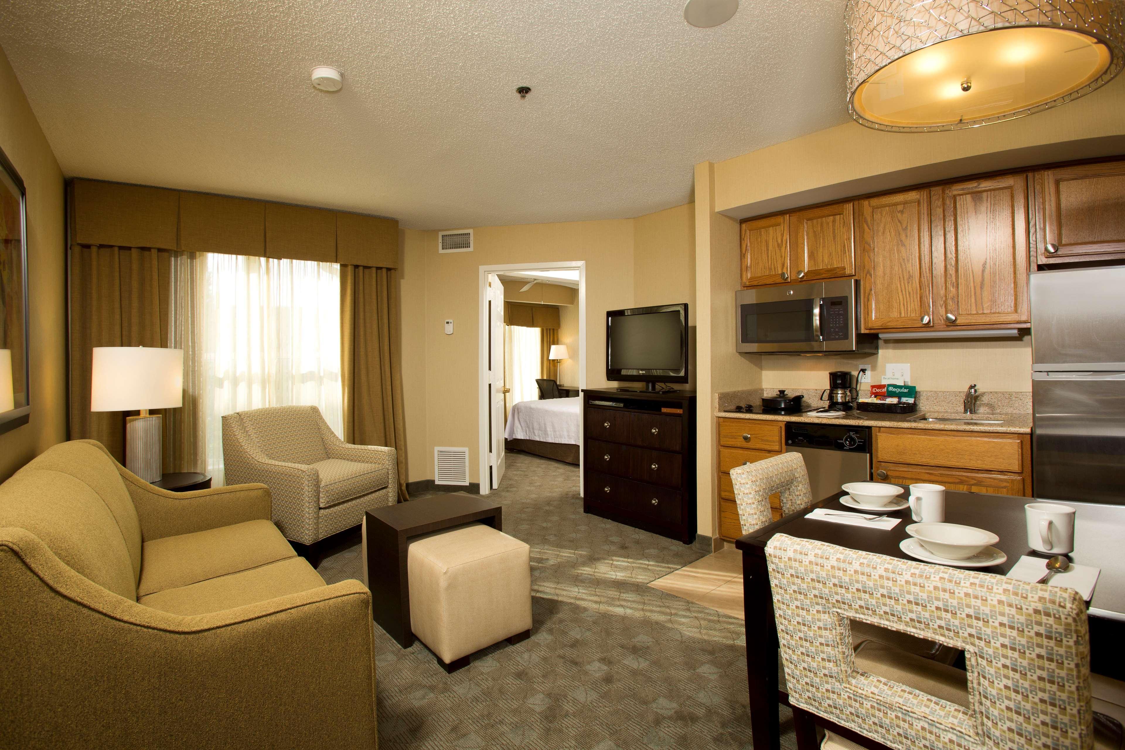 Homewood Suites By Hilton Alexandria Ngoại thất bức ảnh